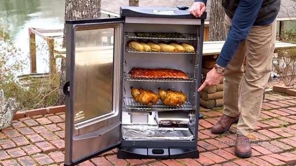 7 Easy Steps Of How To Use An Electric Smoker Easy Steps Of How To Use An Electric Smoker