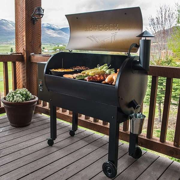 Z grills ZPG-700d vs Traeger TFB65LZBC